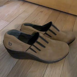 Bionica size 9 clogs. Incredibly comfortable NWOB